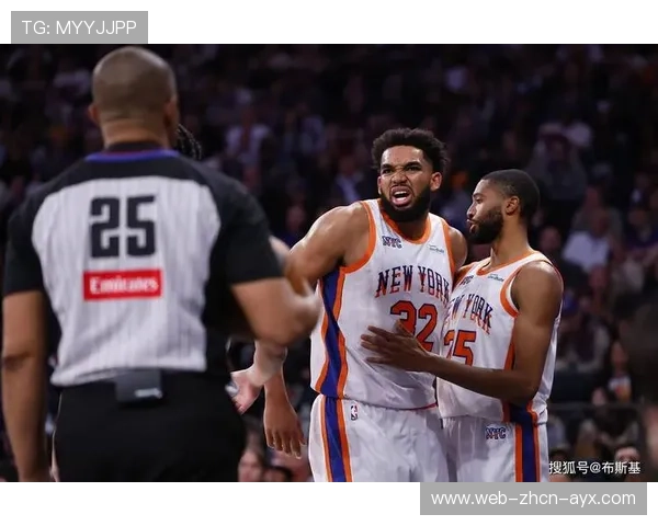 唐斯抢下关键篮板并补篮命中,森林狼翻盘在望 唐斯抢下关键篮板并补篮命中,森林狼翻盘在望