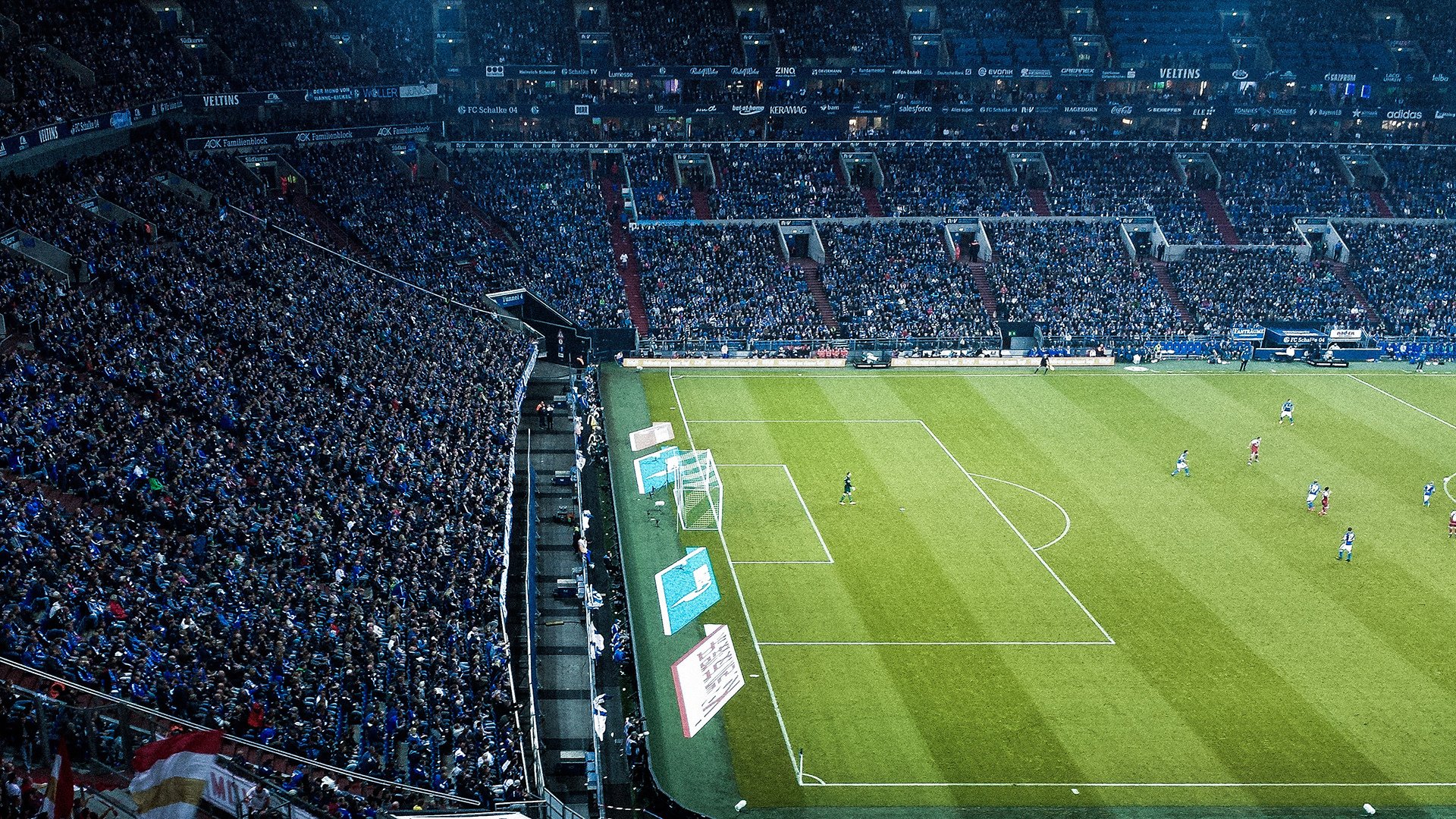 爱游戏综合娱乐-德甲球队高强度对抗中体能消耗与失误关系研究，德甲水平